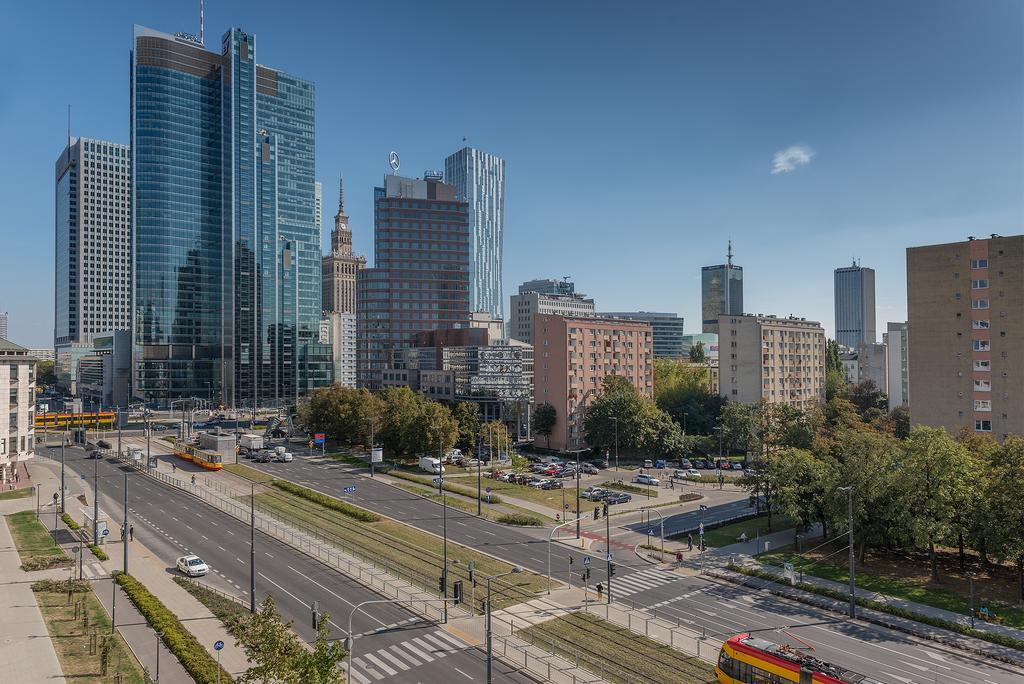 P&O Apartments Emilii Plater وارسو المظهر الخارجي الصورة